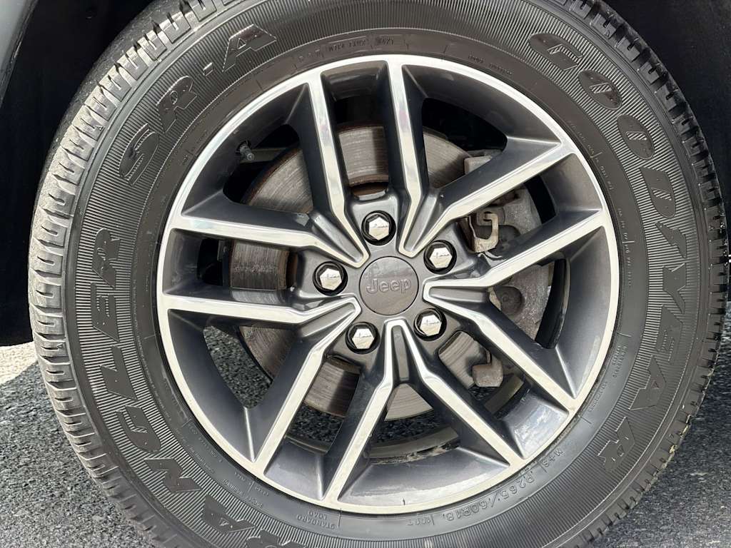 Thumbnail: 2020 Jeep Grand Cherokee - 7