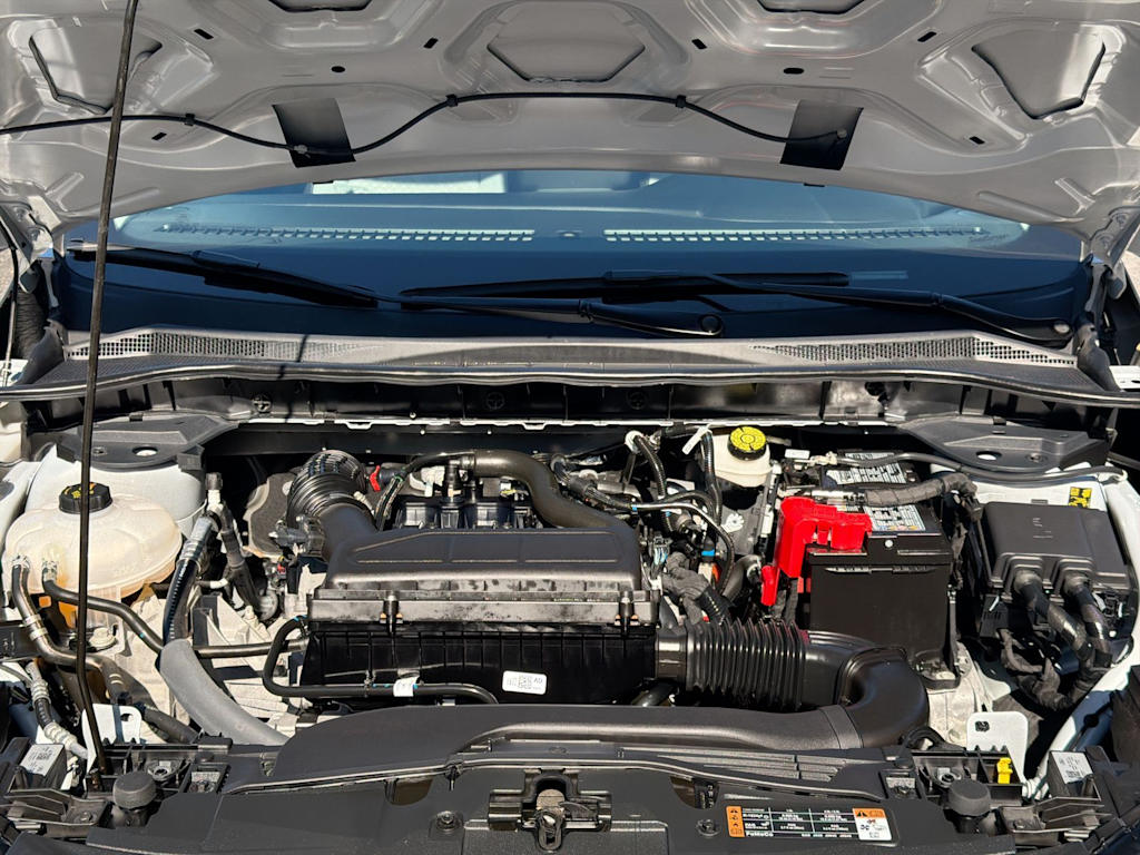 Thumbnail: 2025 Ford Escape - 8