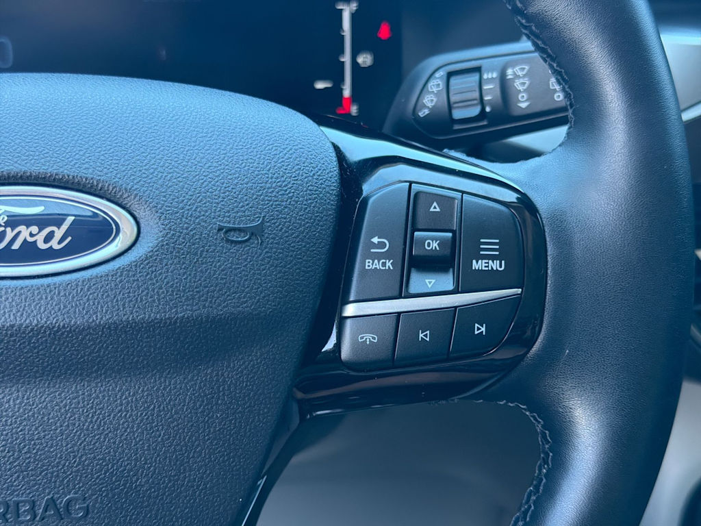 Thumbnail: 2025 Ford Escape - 30