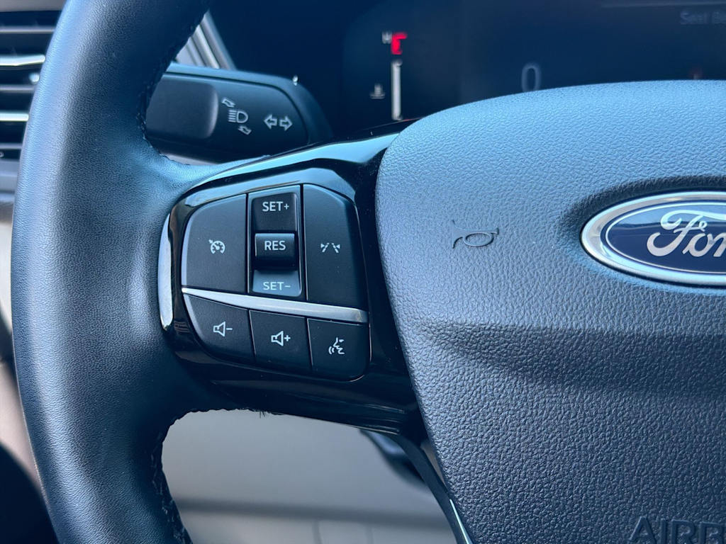 Thumbnail: 2025 Ford Escape - 29