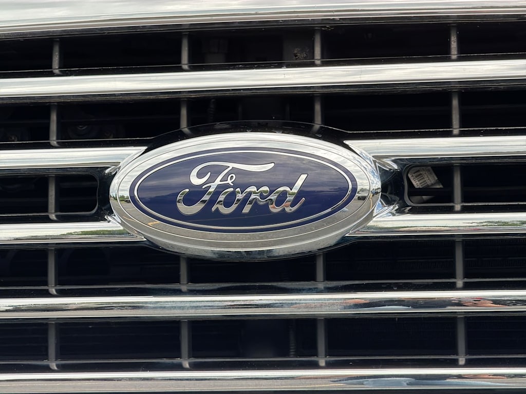 Thumbnail: 2015 Ford F-150 - 6