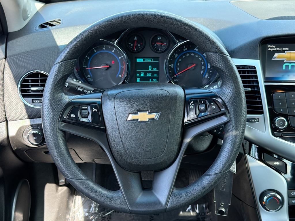 Thumbnail: 2015 Chevrolet Cruze - 13