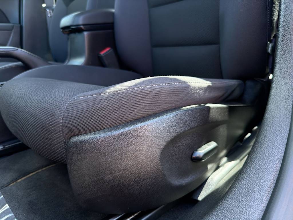 Thumbnail: 2015 Chevrolet Cruze - 27