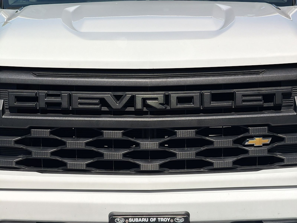 Thumbnail: 2024 Chevrolet Silverado 1500 - 24