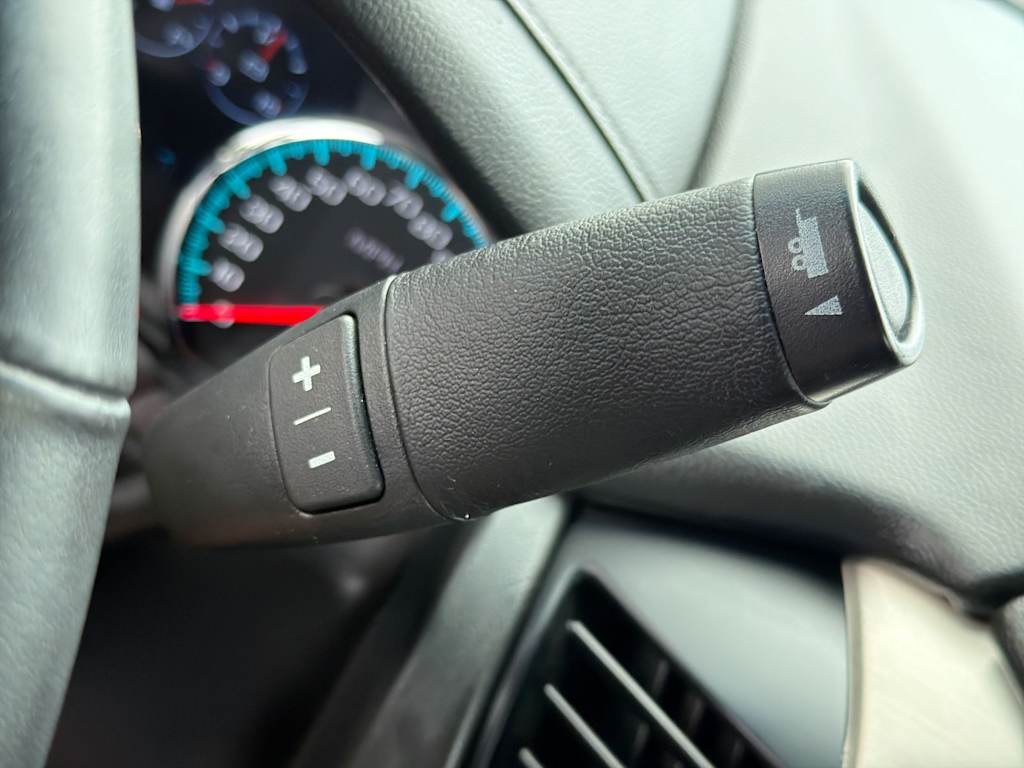 Thumbnail: 2019 GMC Yukon XL - 38