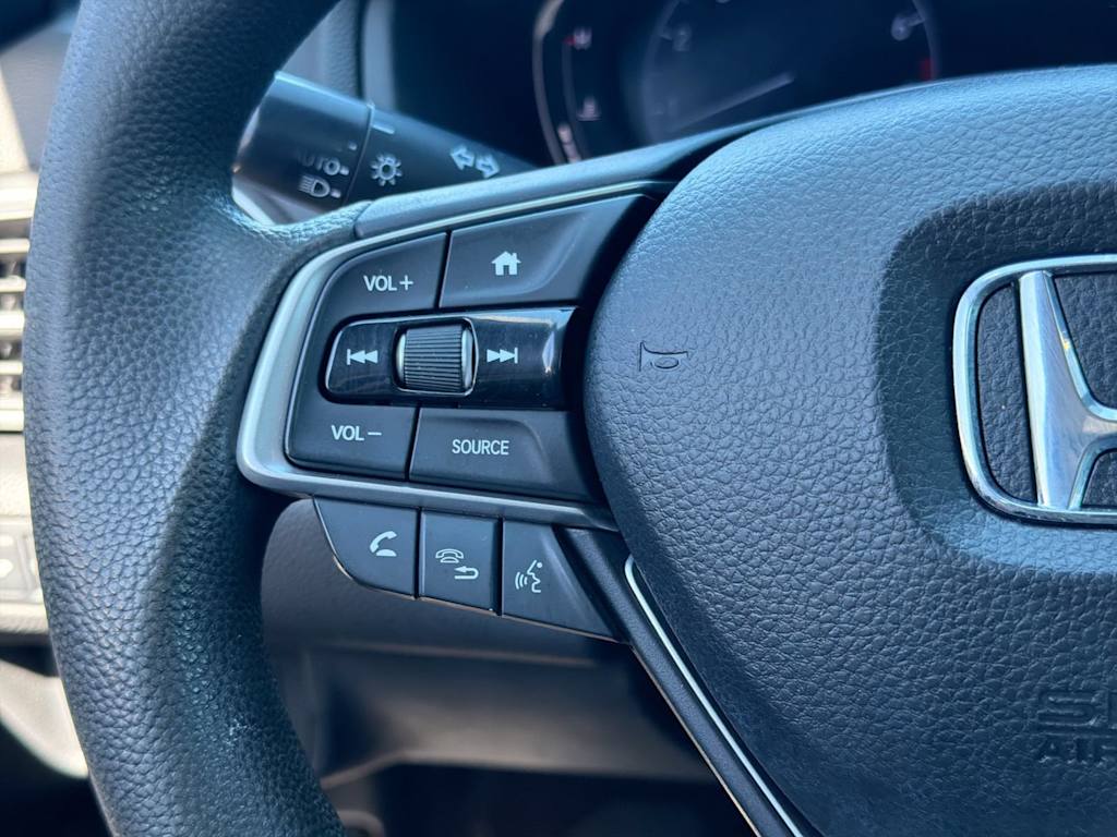 Thumbnail: 2018 Honda Accord - 30