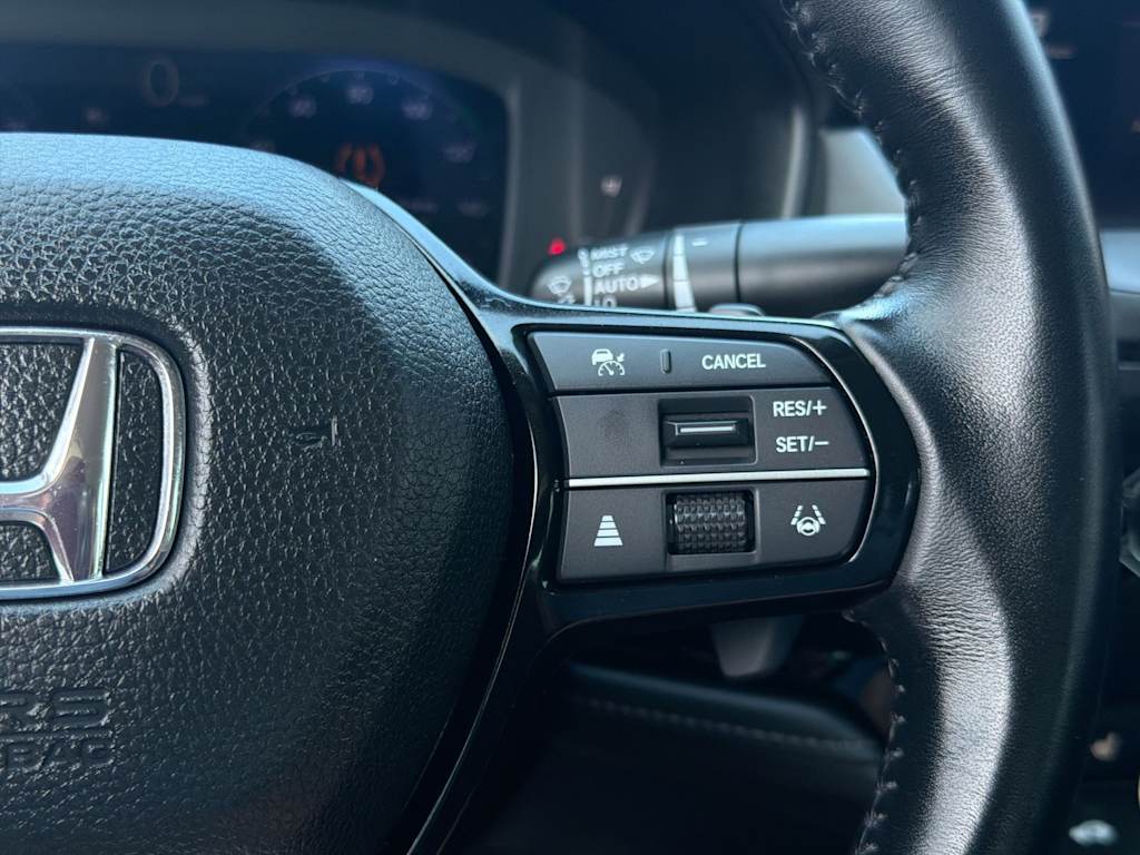 Thumbnail: 2023 Honda Accord - 32
