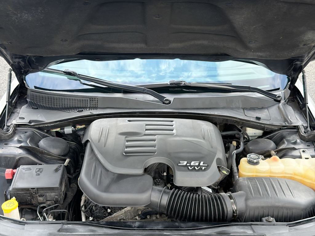 Thumbnail: 2014 Chrysler 300 - 7