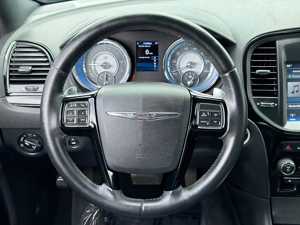 Thumbnail: 2014 Chrysler 300 - 12