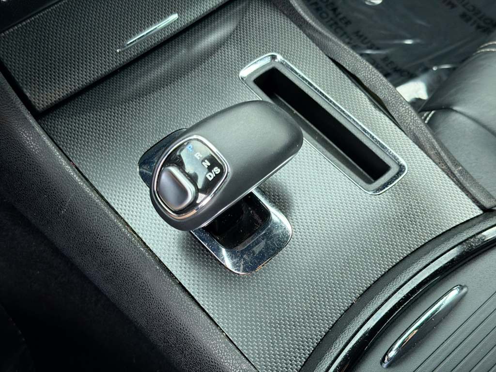 Thumbnail: 2014 Chrysler 300 - 14