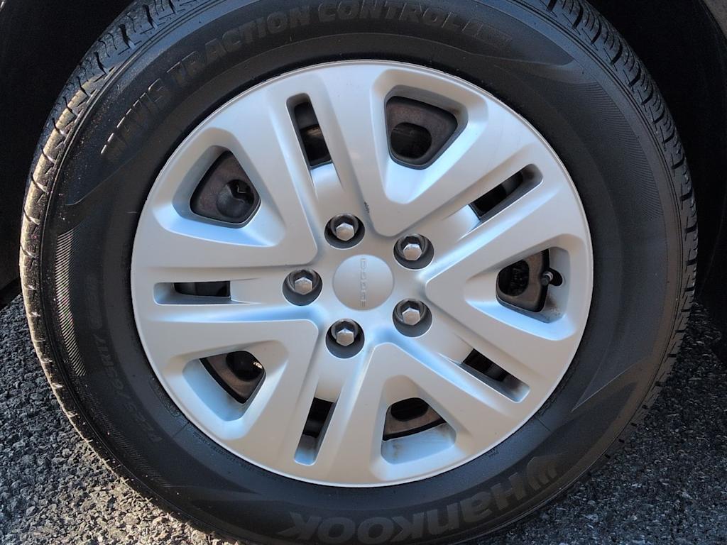 Thumbnail: 2019 Dodge Grand Caravan - 6