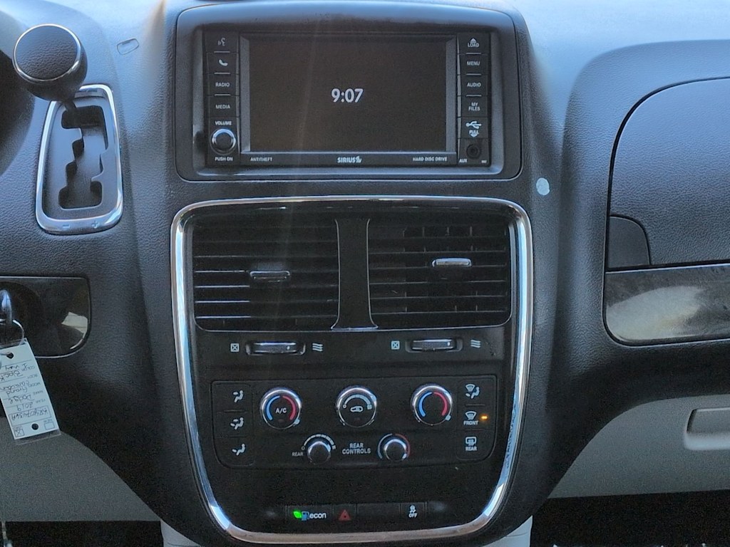 Thumbnail: 2019 Dodge Grand Caravan - 13