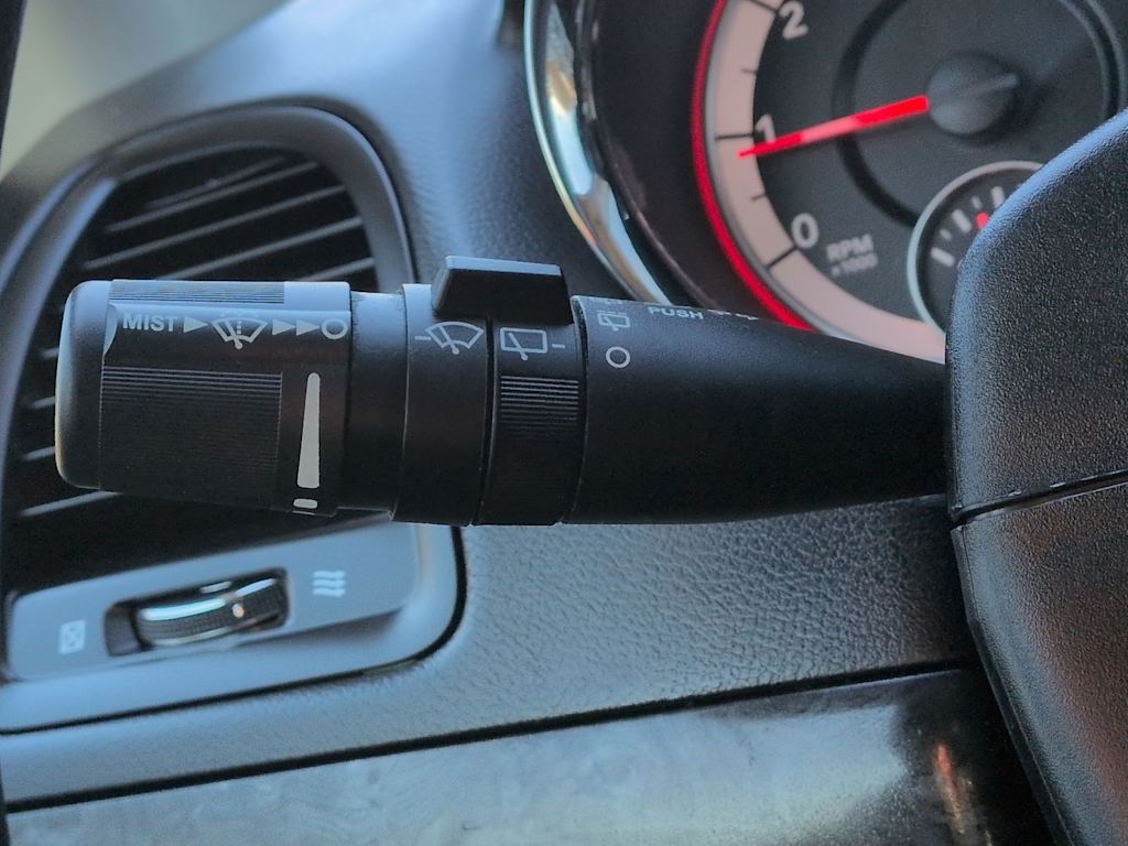 Thumbnail: 2019 Dodge Grand Caravan - 31