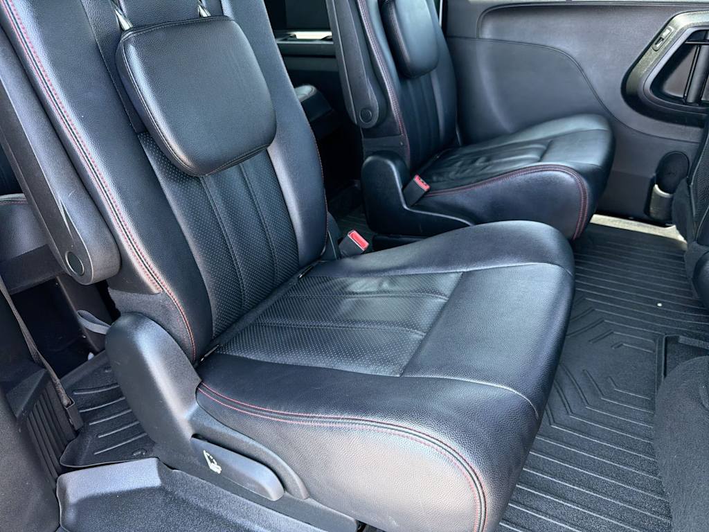 Thumbnail: 2019 Dodge Grand Caravan - 27