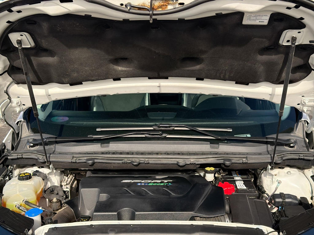 Thumbnail: 2016 Ford Edge - 9