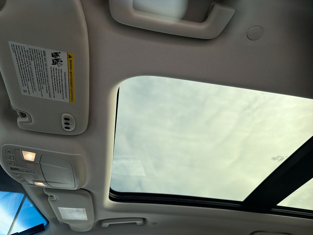 Thumbnail: 2016 Ford Edge - 28