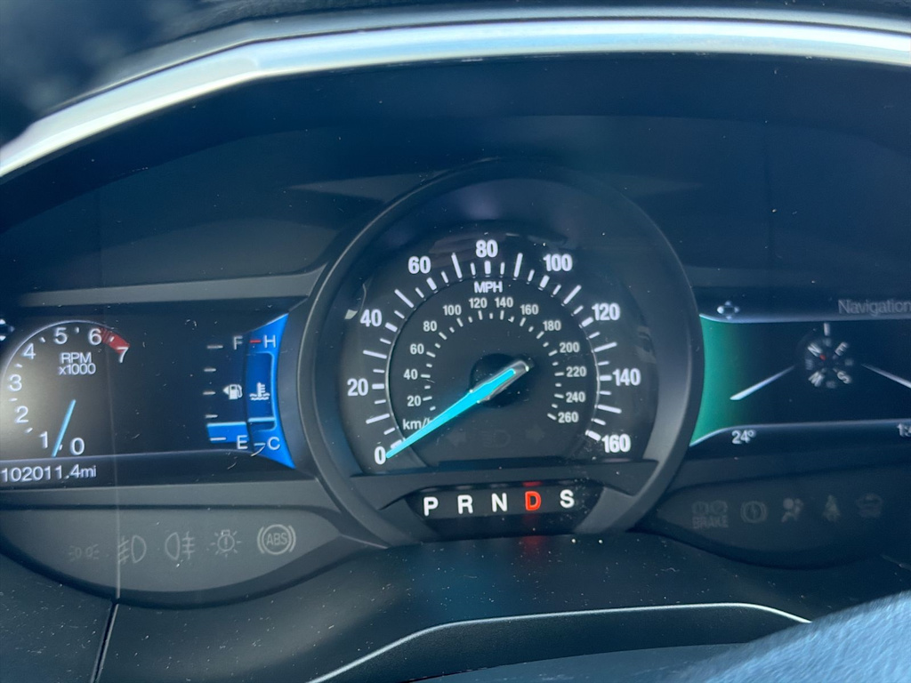 Thumbnail: 2016 Ford Edge - 17