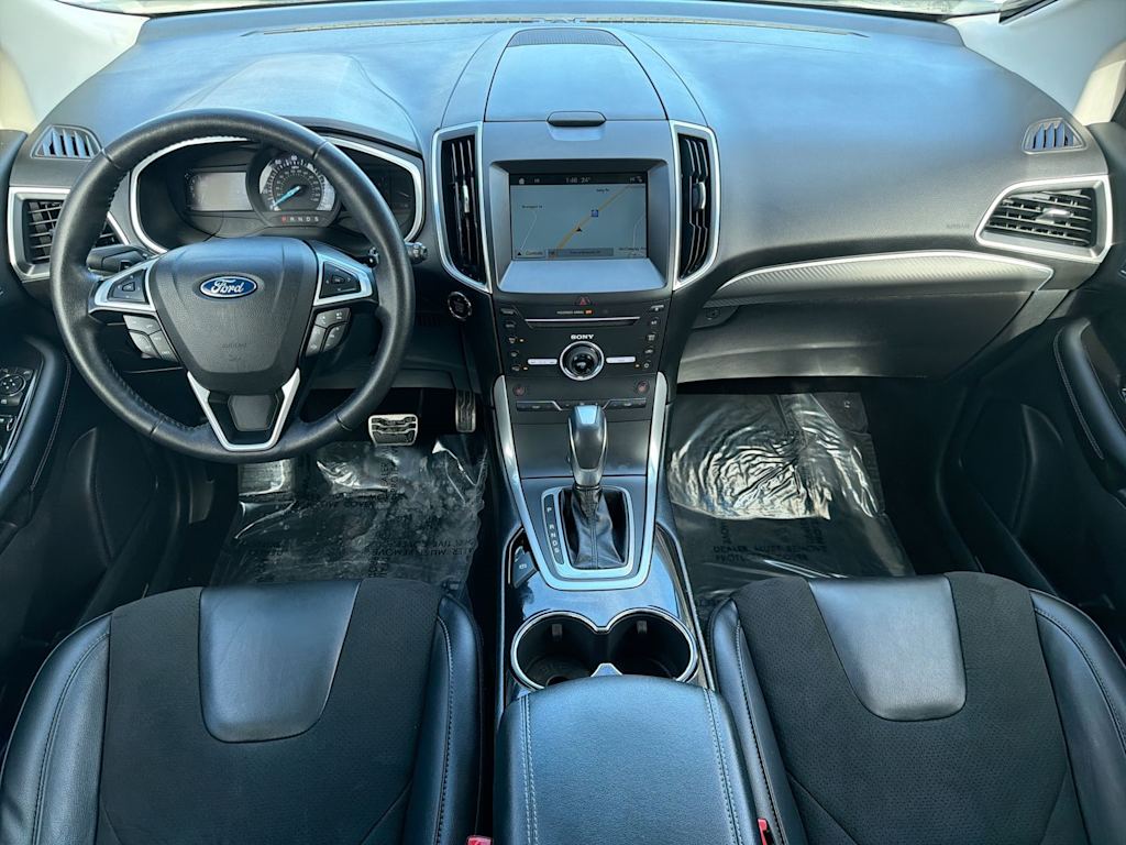 Thumbnail: 2016 Ford Edge - 10