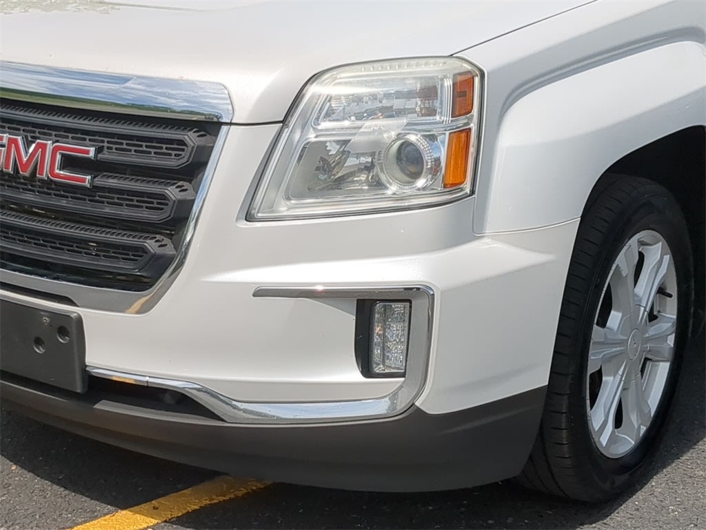 Thumbnail: 2016 GMC Terrain - 25
