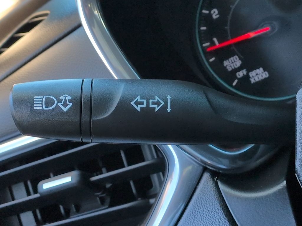 Thumbnail: 2019 Chevrolet Equinox - 15