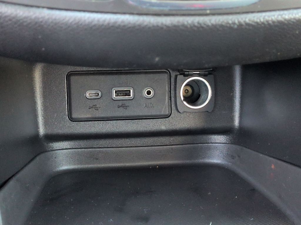 Thumbnail: 2019 Chevrolet Equinox - 35