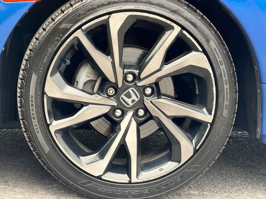 Thumbnail: 2019 Honda Civic - 6
