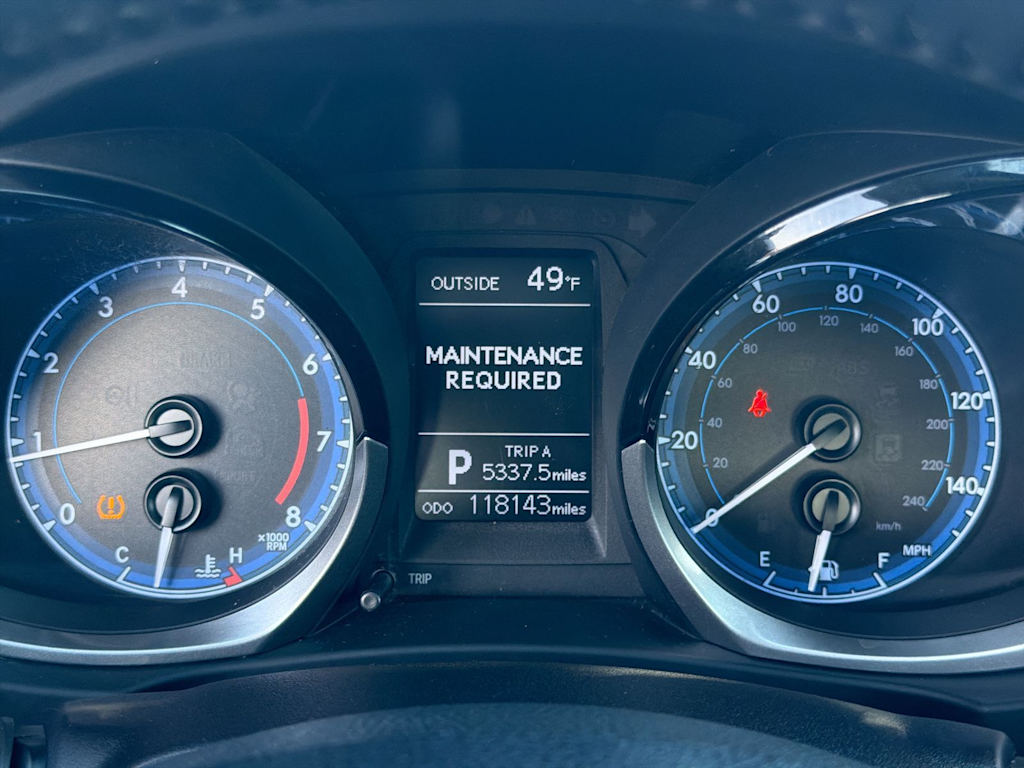 Thumbnail: 2015 Toyota Corolla - 17