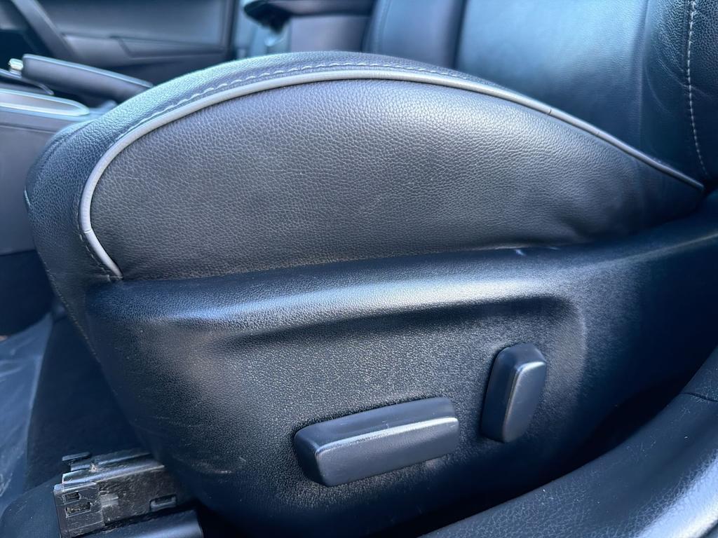 Thumbnail: 2015 Toyota Corolla - 28