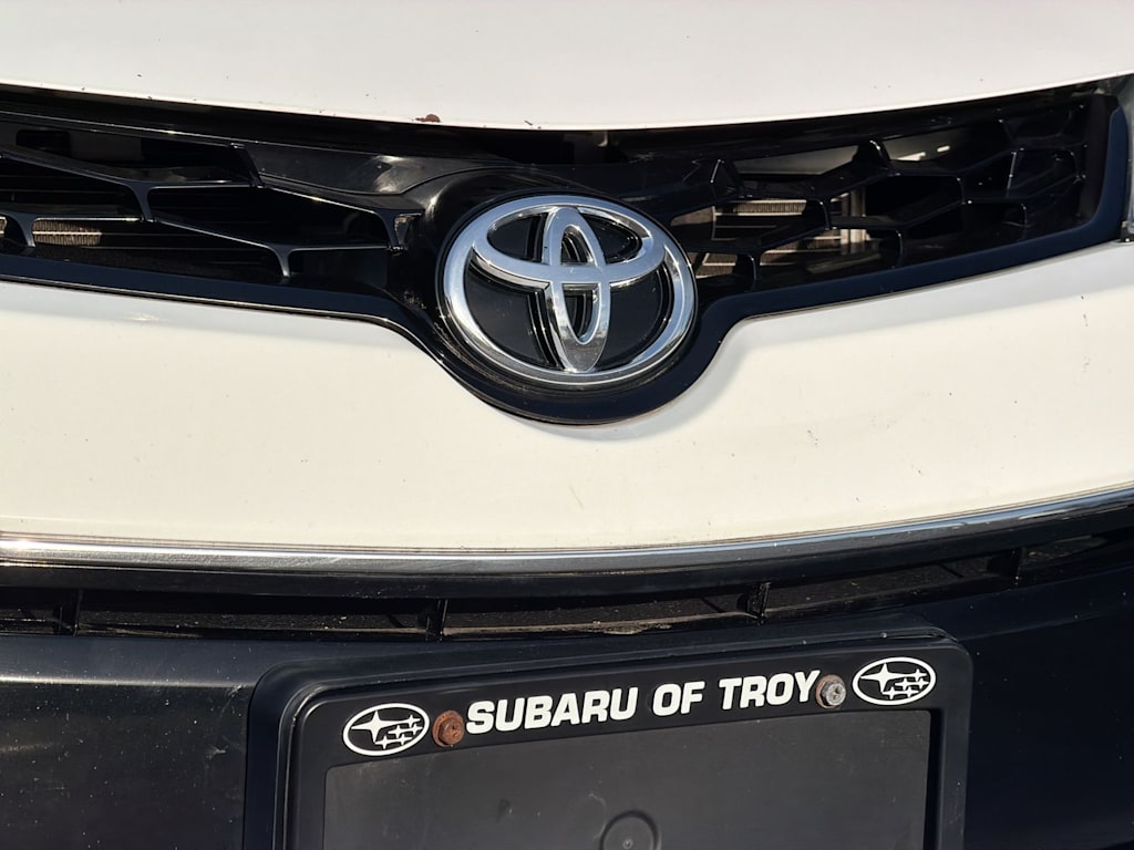 Thumbnail: 2015 Toyota Corolla - 6