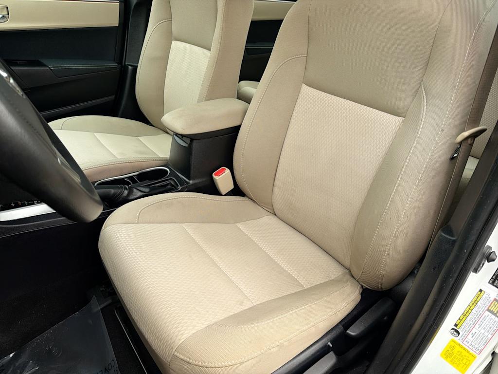 Thumbnail: 2015 Toyota Corolla - 9