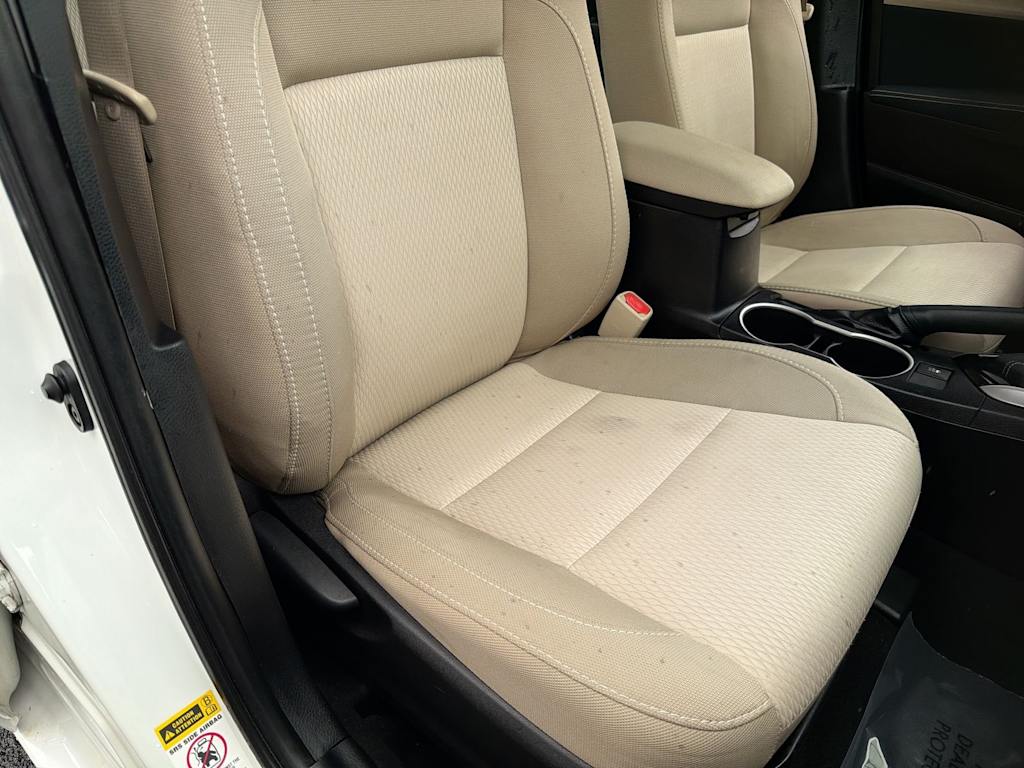 Thumbnail: 2015 Toyota Corolla - 28