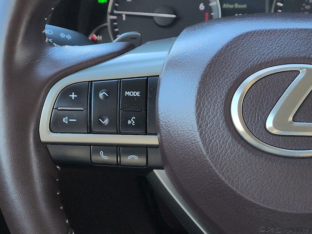 Thumbnail: 2020 Lexus RX - 32