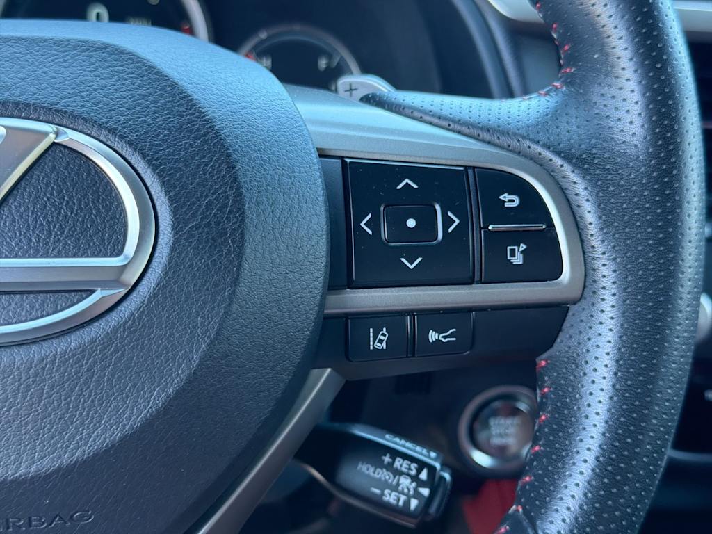 Thumbnail: 2022 Lexus RX - 32