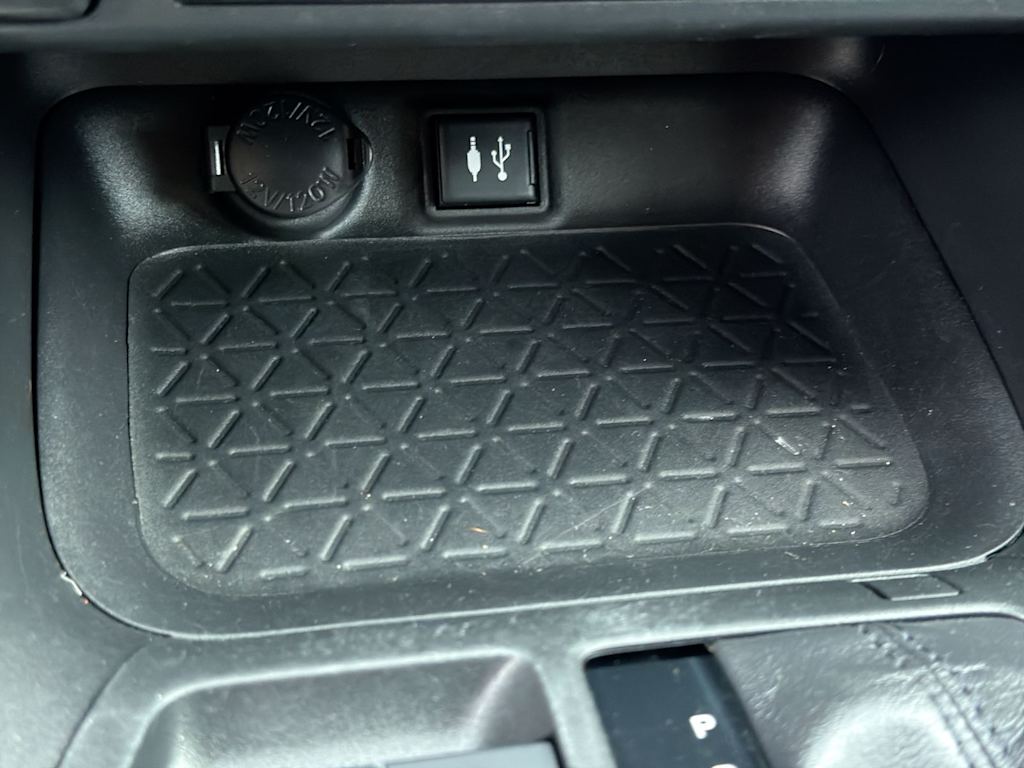 Thumbnail: 2019 Toyota RAV4 - 35