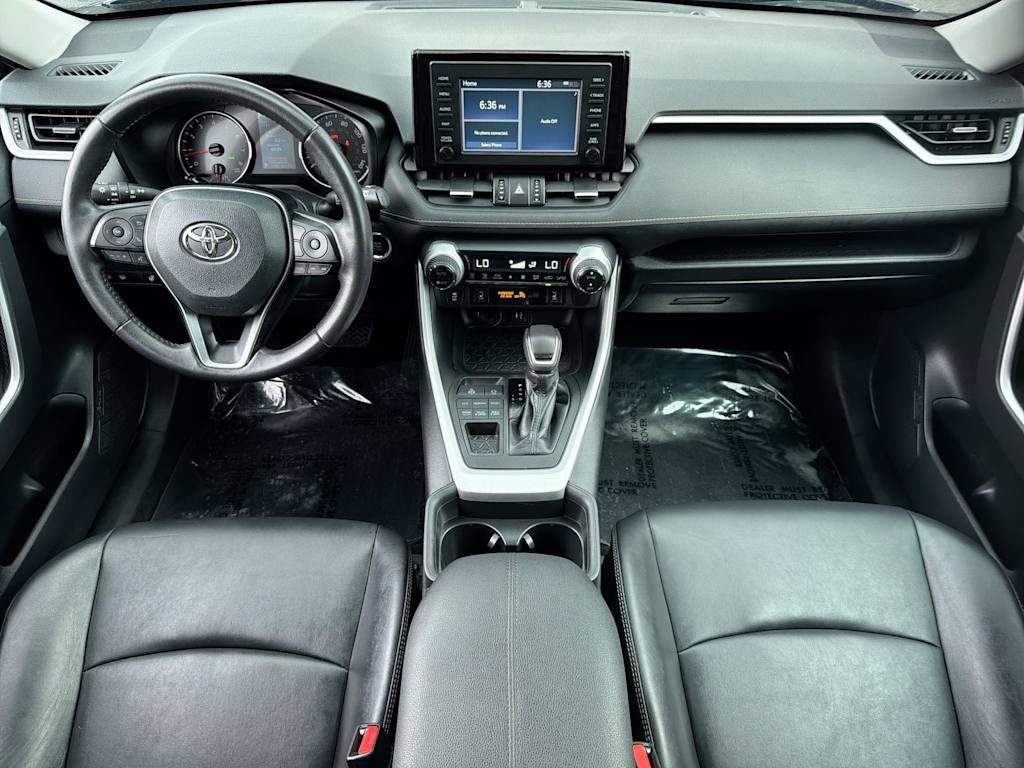 Thumbnail: 2019 Toyota RAV4 - 9