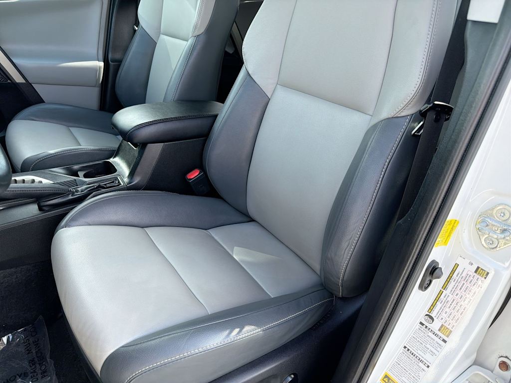 Thumbnail: 2013 Toyota RAV4 - 10