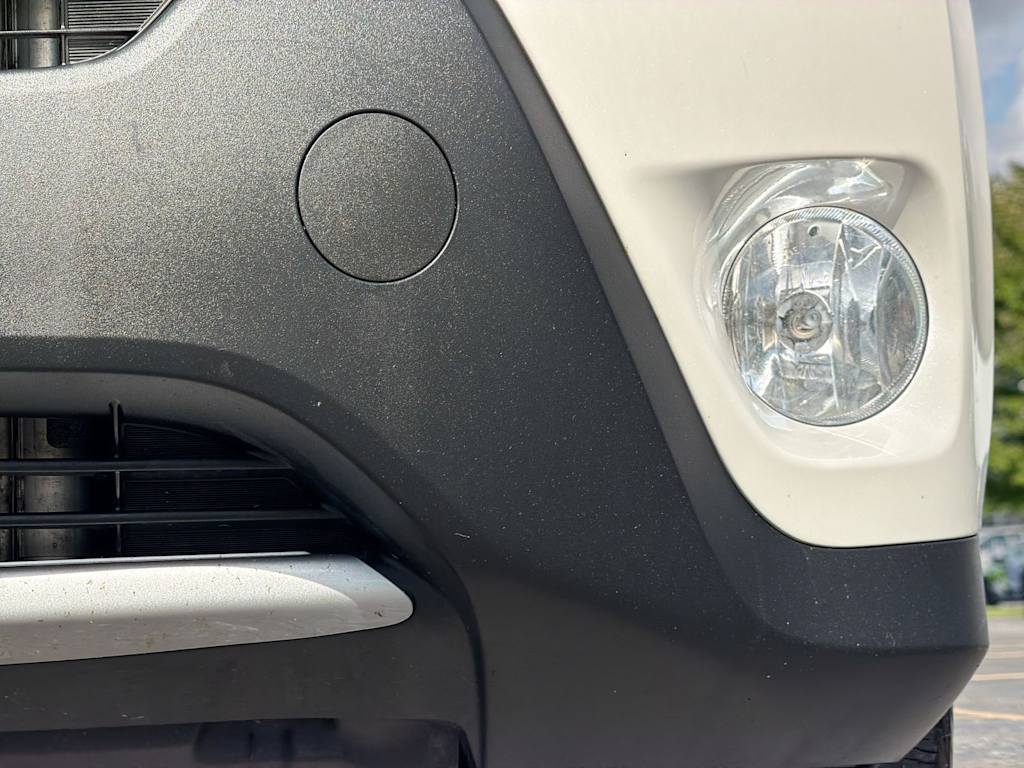 Thumbnail: 2013 Toyota RAV4 - 25