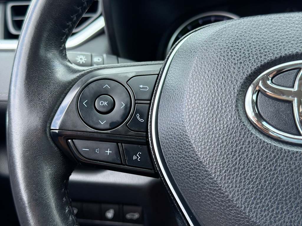 Thumbnail: 2020 Toyota RAV4 - 31