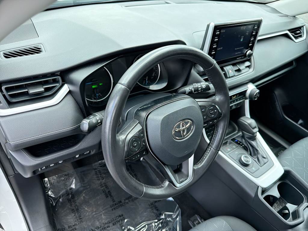 Thumbnail: 2020 Toyota RAV4 - 2