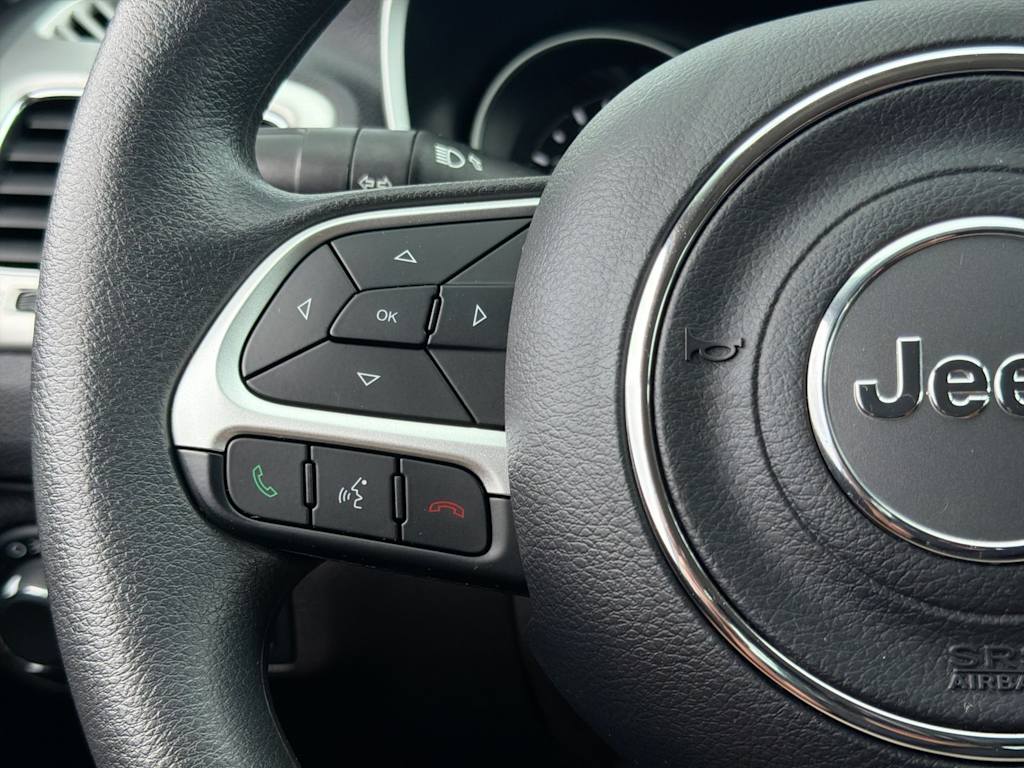 Thumbnail: 2020 Jeep Compass - 29