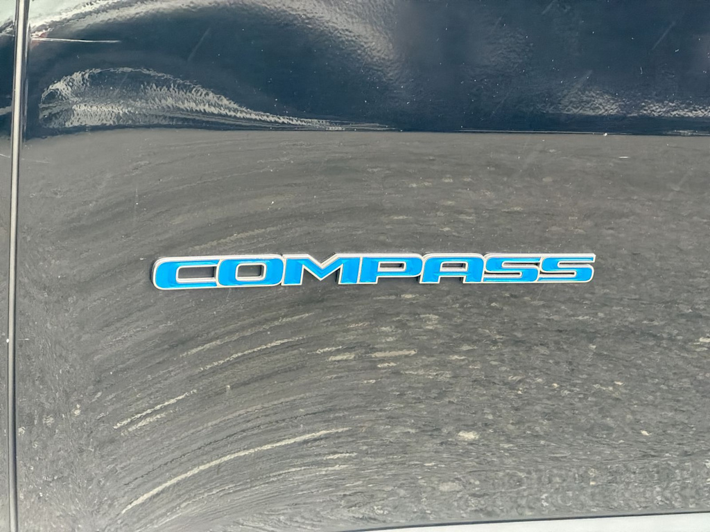 Thumbnail: 2018 Jeep Compass - 6