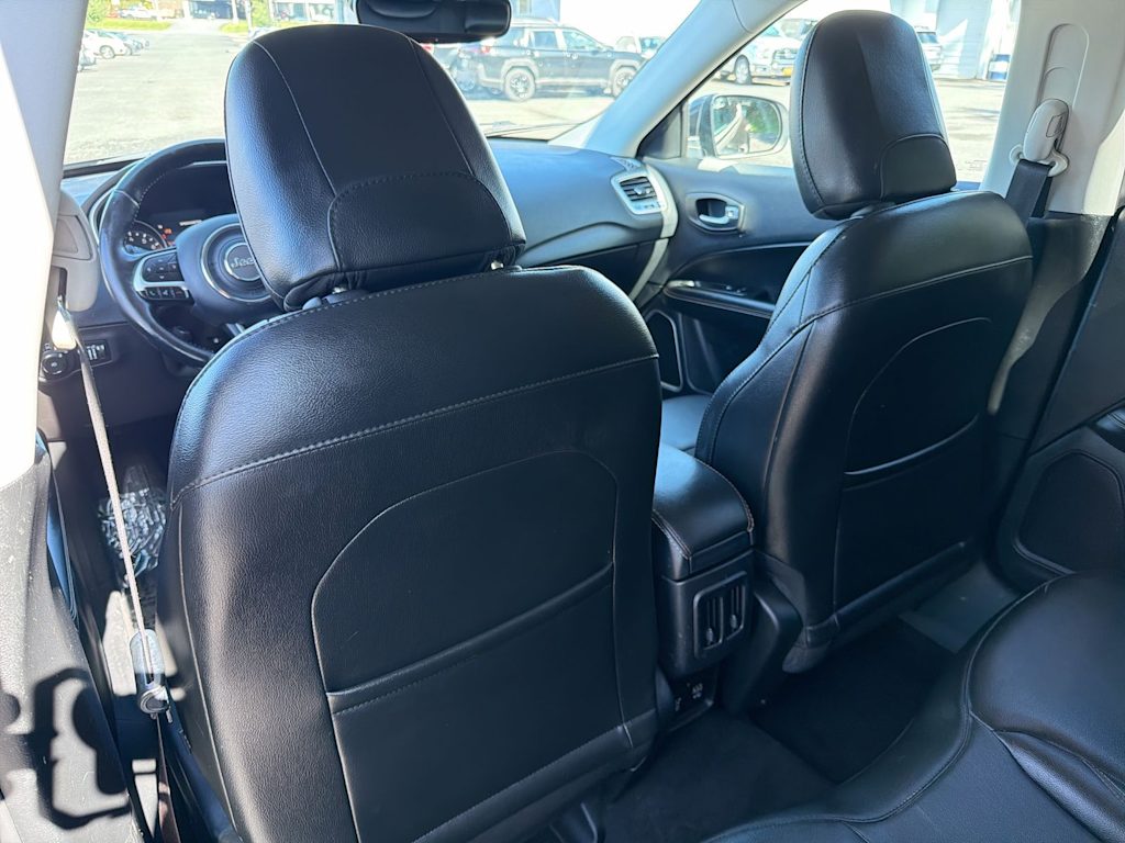 Thumbnail: 2019 Jeep Compass - 10