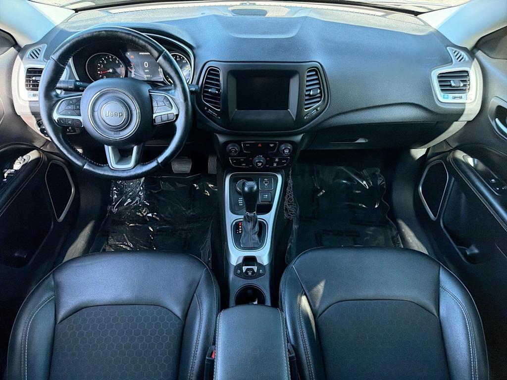 Thumbnail: 2019 Jeep Compass - 9
