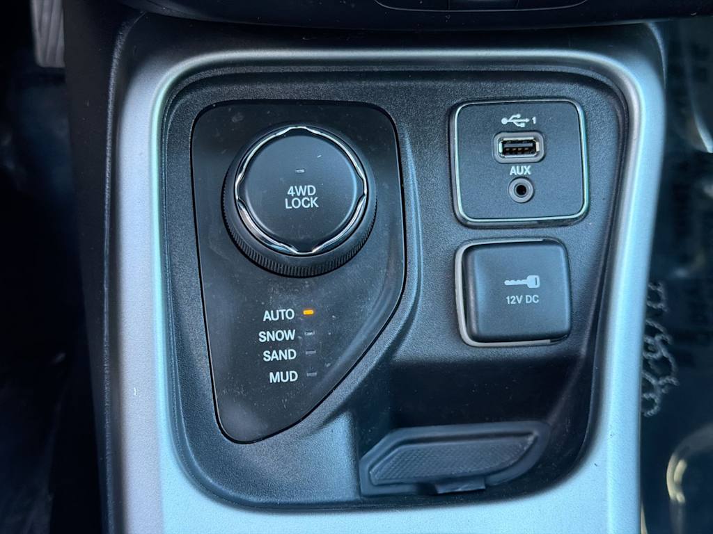 Thumbnail: 2019 Jeep Compass - 34