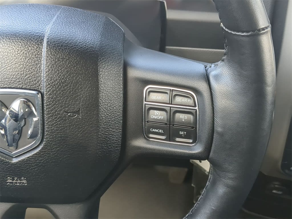 2016 RAM 1500 SLT 29