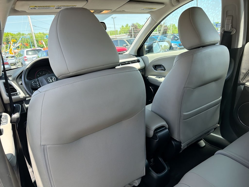 Thumbnail: 2016 Honda HR-V - 11