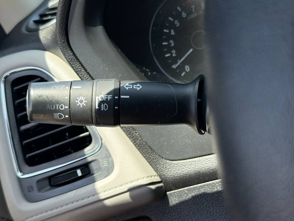 Thumbnail: 2016 Honda HR-V - 18