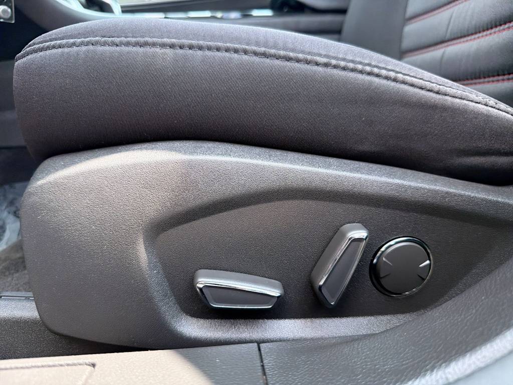 Thumbnail: 2015 Ford Fusion - 27