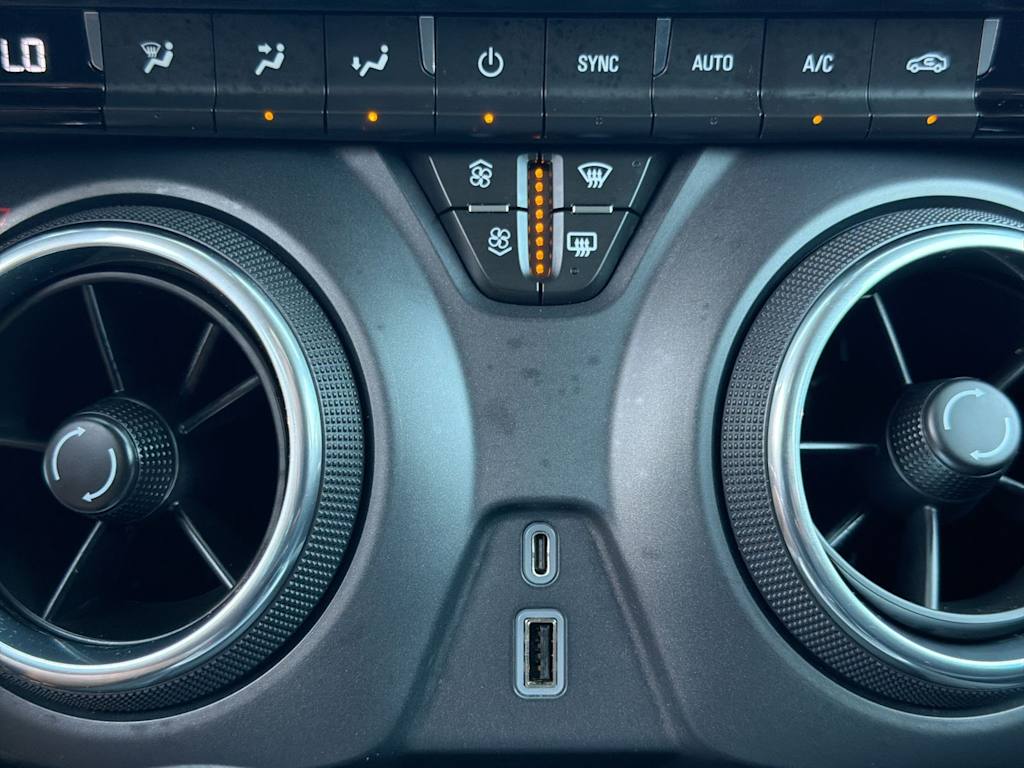 Thumbnail: 2019 Chevrolet Blazer - 15