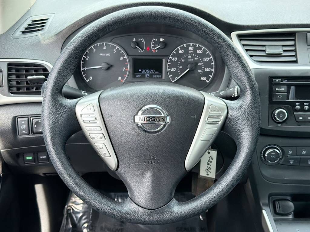 Thumbnail: 2016 Nissan Sentra - 13